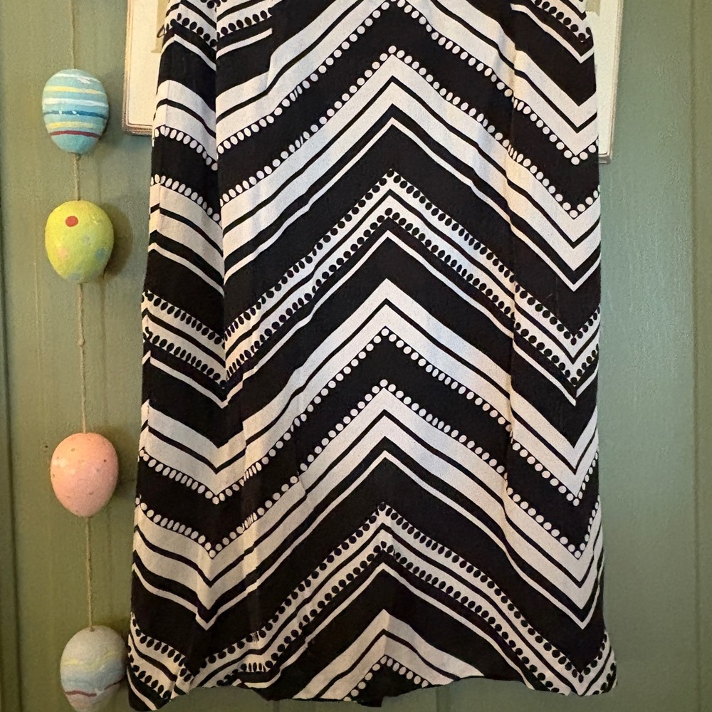 Black and White Chevron Skirt
